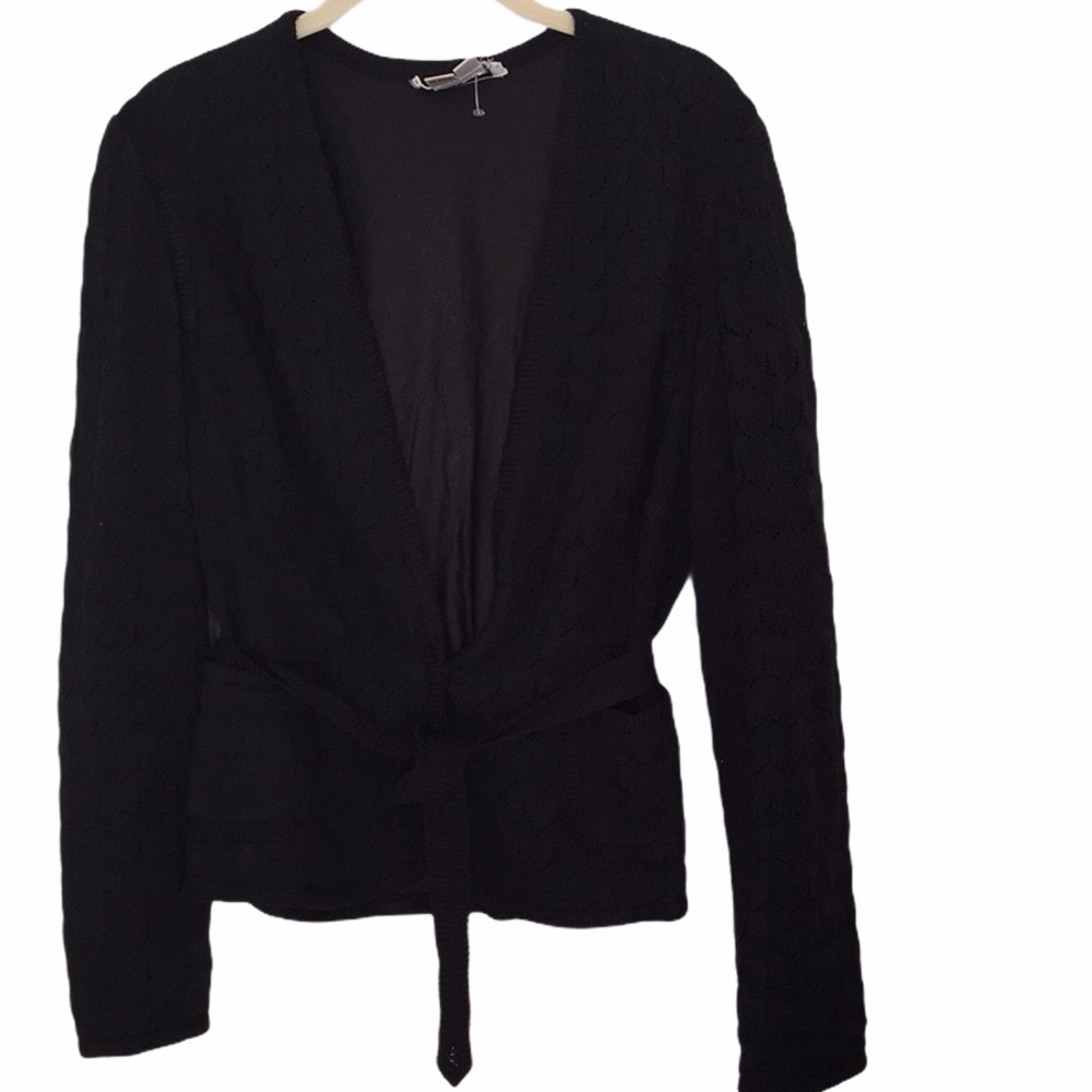 Kay Unger black knit pattern jacket with tie belt